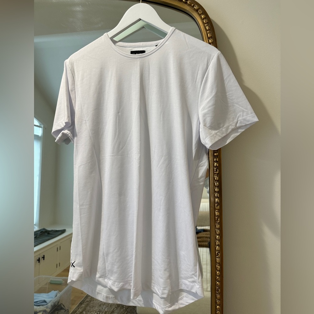 Men’s Cuts Tee